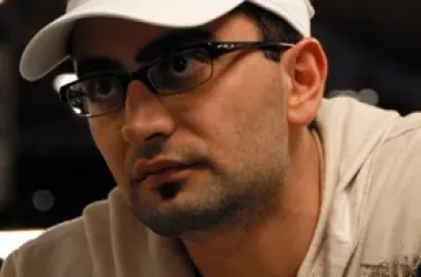 Five Diamond World Poker Classic - Jour 2 : Esfandiari loin devant, Elky OUT 0001