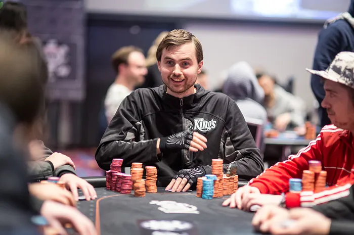 WSOPC Rozvadov : Martin Kabrhel en tête du Main à 30 left, les Français Elky et Fred Abadie dans l'argent 0001