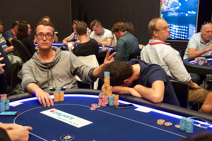 José Carlos García lidera a los 98 supervivientes del ESPT 101