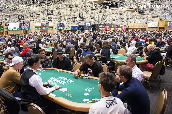 How *Not* to Stay Fit at the WSOP