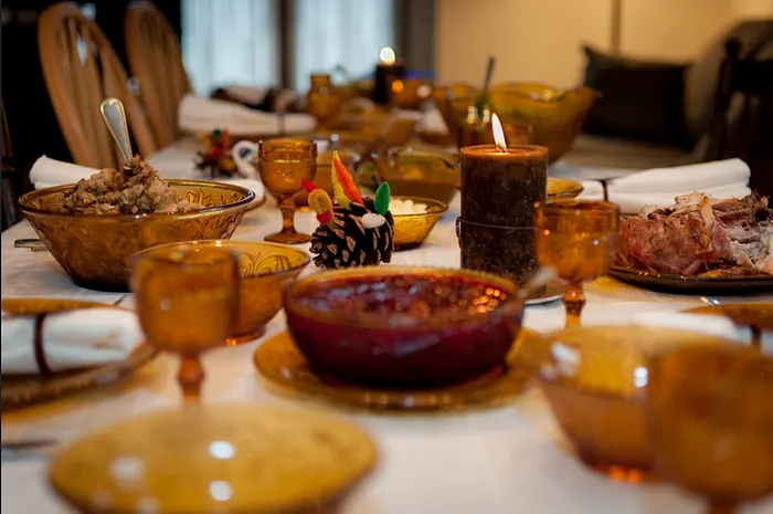 The Poker World Reflects and Gives Thanks