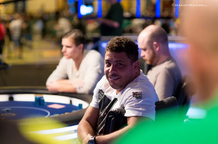 Ronaldo Fenómeno Voltou a Jogar! 0001