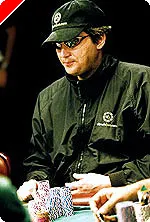 Authorities Shut Down Hellmuth Charity Poker Tourney 0001