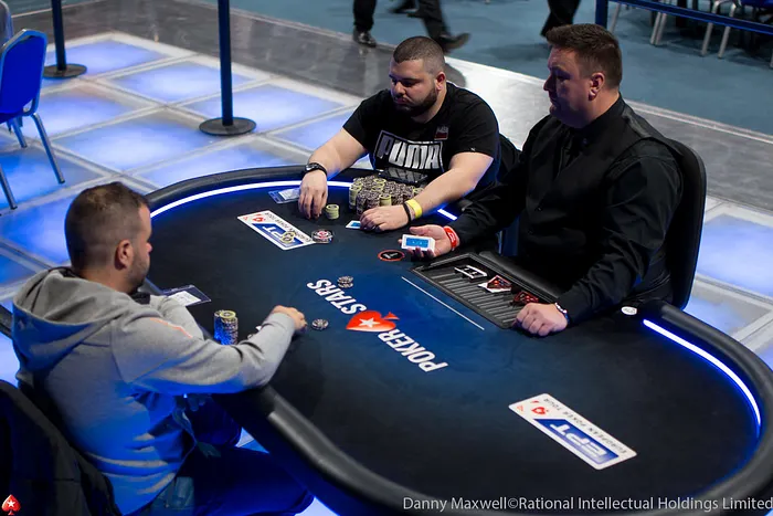 Sam Higgs - Stefano Schiano Heads Up