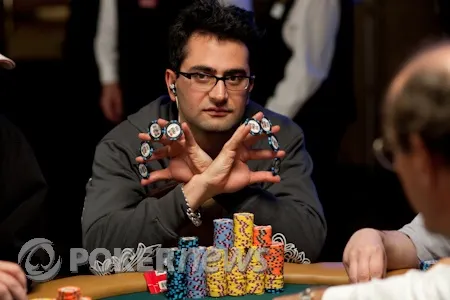Antonio Esfandiari