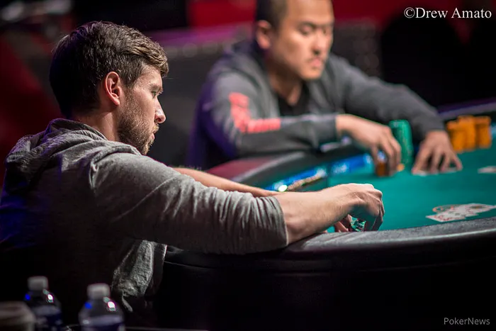 Tom Koral Conquista Bracelete Dourada no Evento #55: ,500 Seven Card Stud 101
