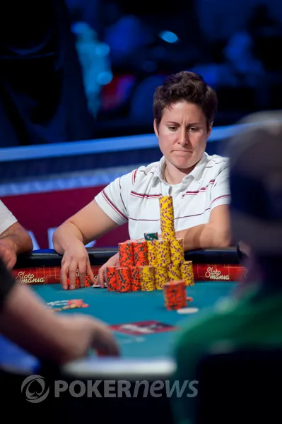 Main Event WSOP - Jour 4 :  la bulle explose, Volpe mène 284 survivants 103