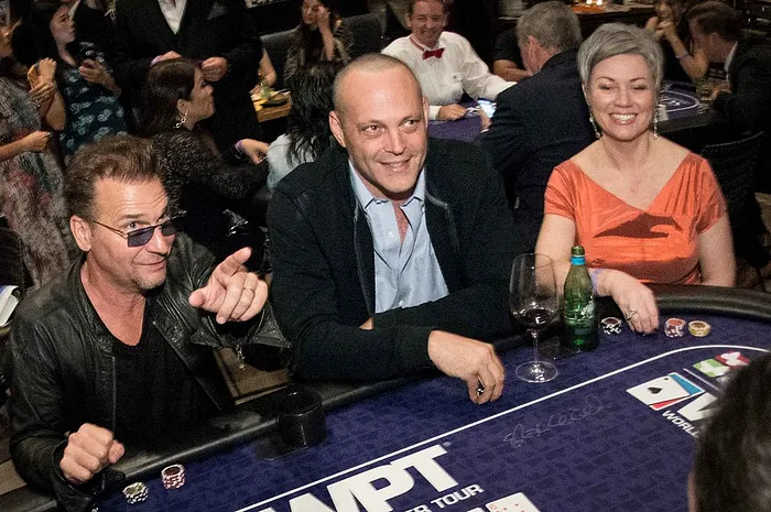 Vince Vaughn, Mel Gibson Among Celebrities Helping Raise Money at Charity WPT Event 0001