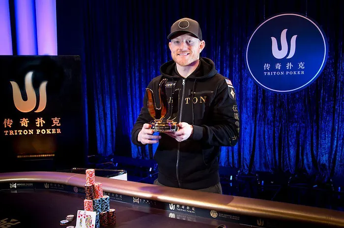 Jason Koon Campeão do Evento #5: HK$1 Milhão das Triton Poker Series