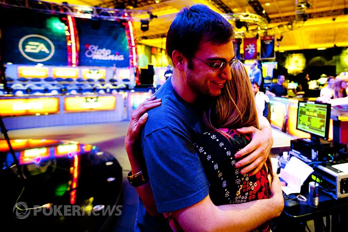 Rétro Poker 2012 : Juin,12ème bracelet WSOP pour Hellmuth 110