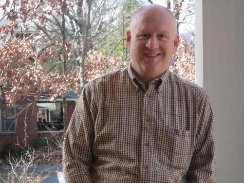 Lee Jones renuncia a su puesto en Cake Poker 0001