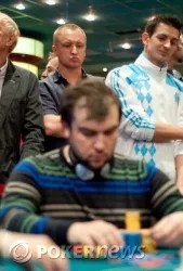 Alexander Kravchenko likes to see Vaserfirer stacking chips