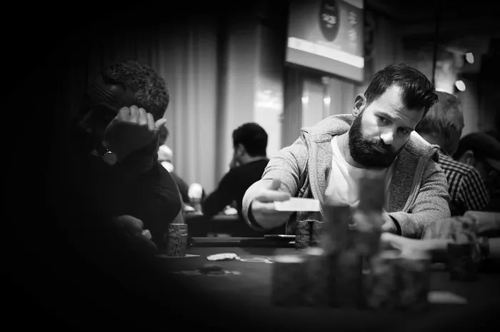 FPO La Grande Motte : Palmeri, Reard et Pecheux animent le Jour 1A, Michel Rouvière chipleader 0001