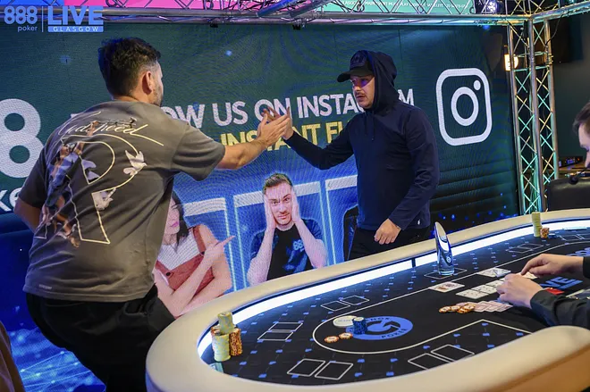 Dean Hutchison, William Henderson (UK)