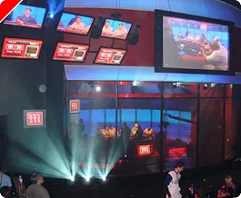 Aproxima-se a Final do $1,000,000 MANSION Poker Dome 0001