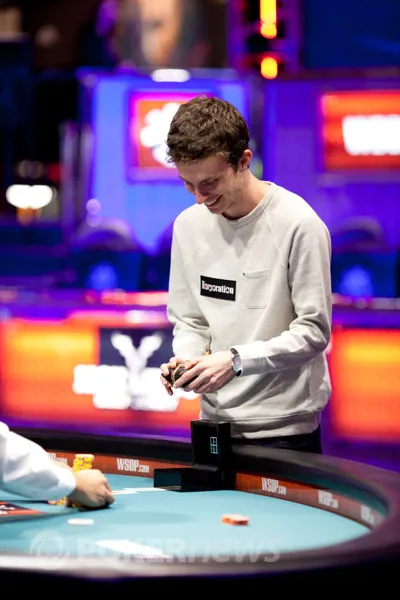 WSOP Week in Photos: Bloch Wins First Bracelet, So Does Force 122