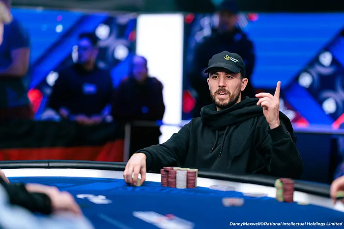 Jorge Abreu na mesa final do EPT Paris Main Event 2026