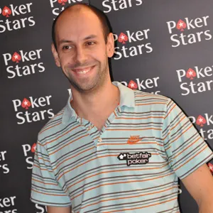 Final Dia 2 EPT Vilamoura - TC Moreira Chip Líder Português 0001