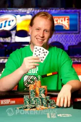 WSOP Jour 17 : Bertrand Grospellier dans le Jour 3 du 3.000$ NL Hold'em 6max 101