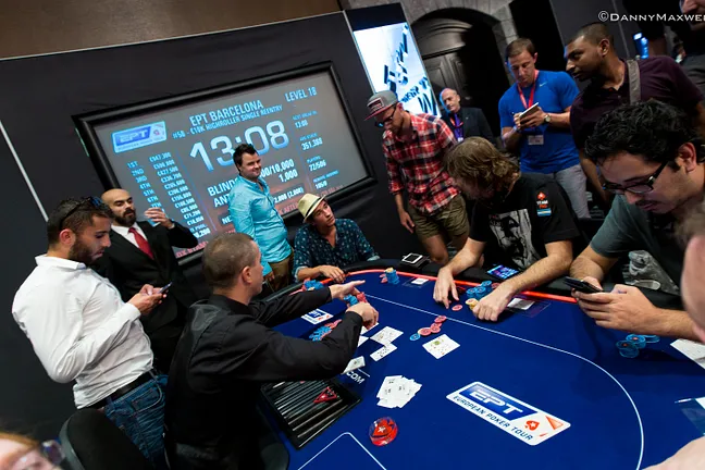 Wilfried Harig (blue shirt) bubbles the 2015 EPT Barcelona €10,300 High Roller