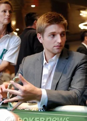 PokerStars.net Asia Pacific Poker Tour Grand Final Day 1a: Tony 