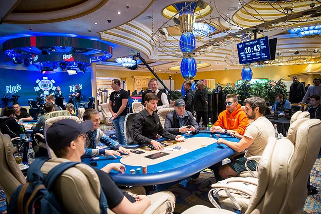 King's Casino Feature Tables