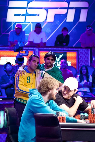 WSOP Através das Lentes: Fotos dos Dias Decisivos do Main Event 129