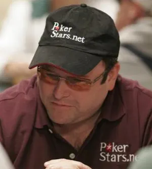 Jason Alexander Assinou com a PokerStars! 0001