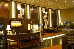 Big Game in Macau Draws Ivey, Laliberte, Chan, Dwan, & Robl 101