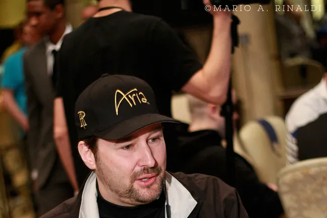 Phil Hellmuth is not here, but his doppelganger just went broke