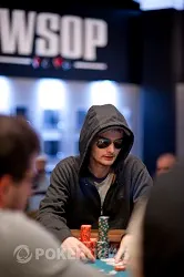 WSOP Jour 18 : Charette couronné et Nguyen à une marche du bracelet 101