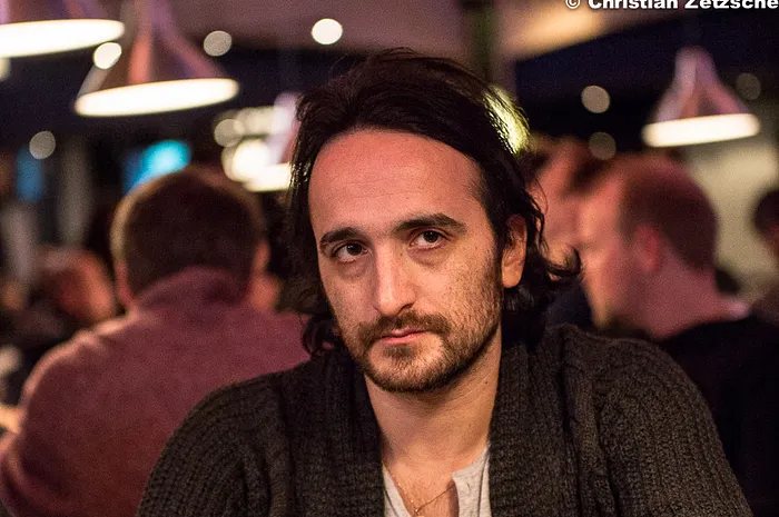 Dans La Tête D'un Pro : Davidi Kitai aux WSOP (épisode 1) 0001