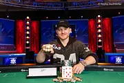 Jason Koon remporte (enfin) son premier bracelet WSOP (243.981$)