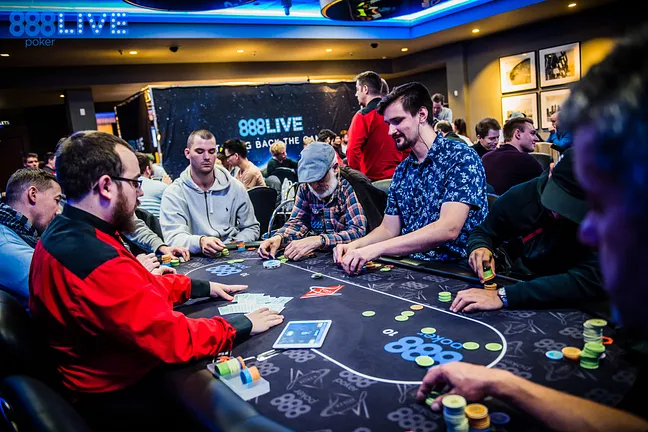 888Live Main Event at Aspers