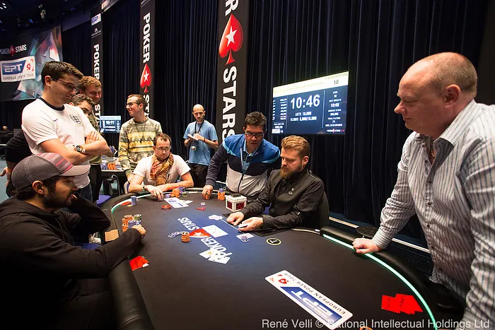 Behzad Ahadpour bubbles.