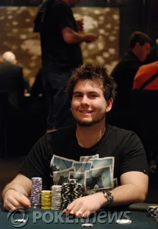 PokerNews Cup Main Event Day 1b: Jonathan Karamalikis Out In Front 0001