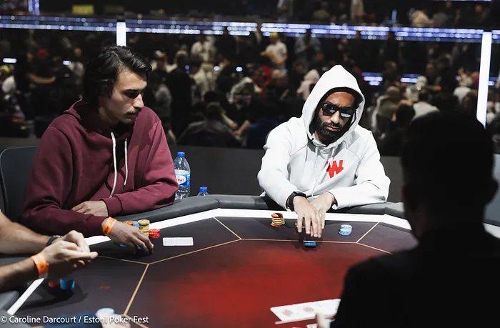 João Vieira destaque na mesa da TV do Estoril Poker Fest