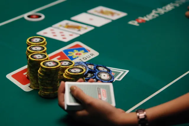 10 Hold'em Tips: The Fundamentals of Set Mining