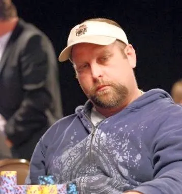 2008 WSOP Event #34 $1,500 PLO w/ Rebuys Day 1: Vizza Leads, Money Bubble Looms 0001