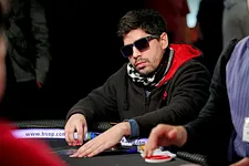Douglas Lopes sobe ao pódio no partypoker MILLION