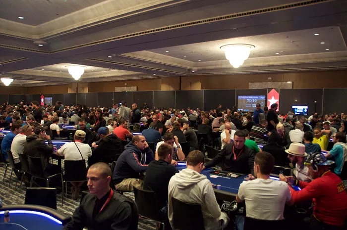 Estrellas Poker Tour : 3292 participants au total, 1565 joueurs au Jour 1C 0001