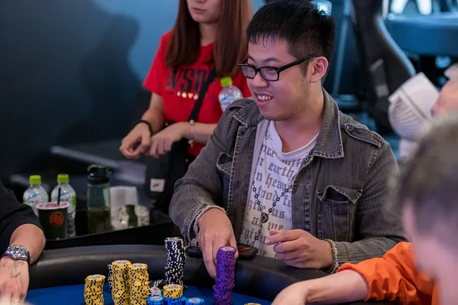 Day 1B chip leader Chi Hang will be returning for Day 2 at the top of the counts