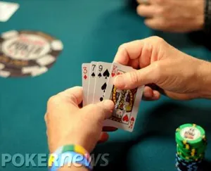 2009 WSOP: Evento#5 - $1,500 Pot-Limit Omaha, Dia 2 – Iocofano na Chip Lead da Final Table 0001