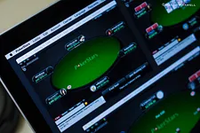 What Not To Do Online: Letting It All Hang Out When the Board Pairs