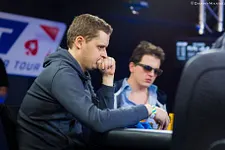 Stratégie MTT : le jeu préflop influe sur les décisions post-flop