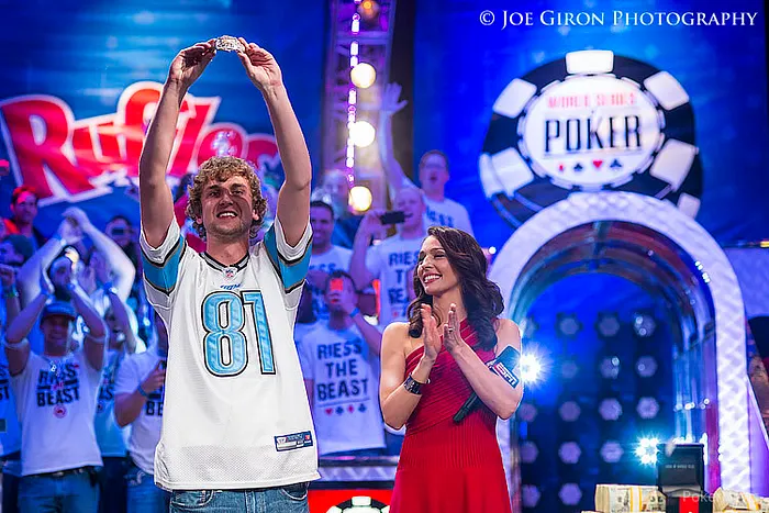 Ryan Riess champion World Series of Poker 2013 (Photos Vidéo) 107