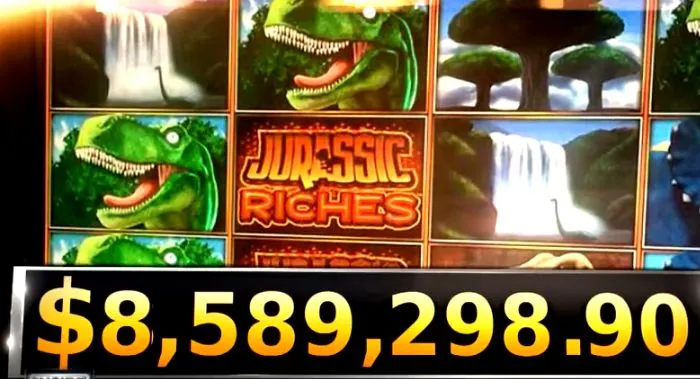 Jackpot : Elle gagne 8 millions et repart avec 80 dollars ! 0001