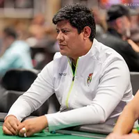 Leonardo Morales Flores