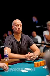 WSOP Jours 25 & 26 : Ivey et Esfandiari manquent encore le coche 104