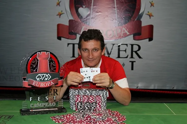 Main Event TowerFest Estoril: João Ongarrato é o Vencedor (€28,00) 102